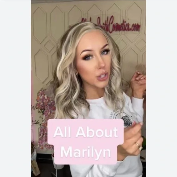 Marilyn Chelsey Smith Crowns Wig - Picture 8 of 8